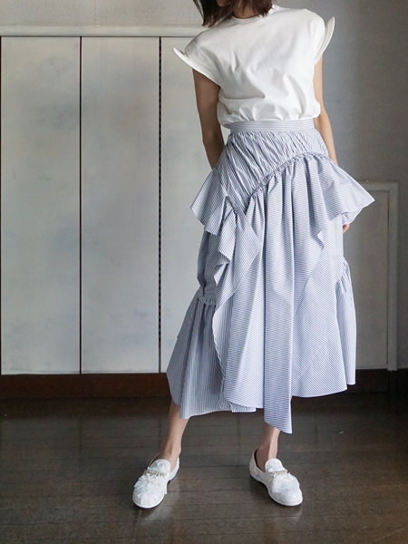 akiranaka-tshirt-skirt