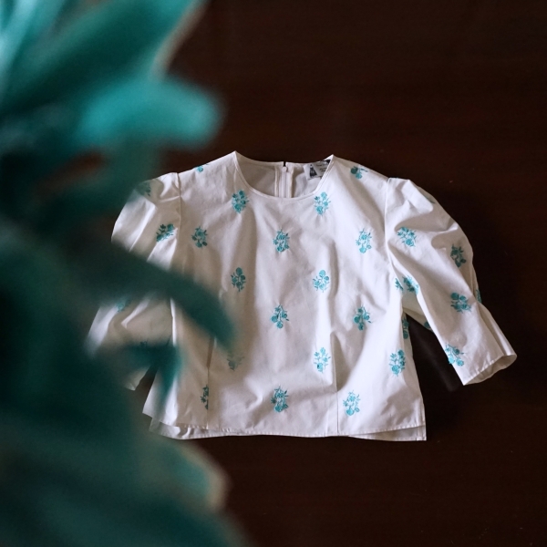 leur logette embroidery cotton blouse
