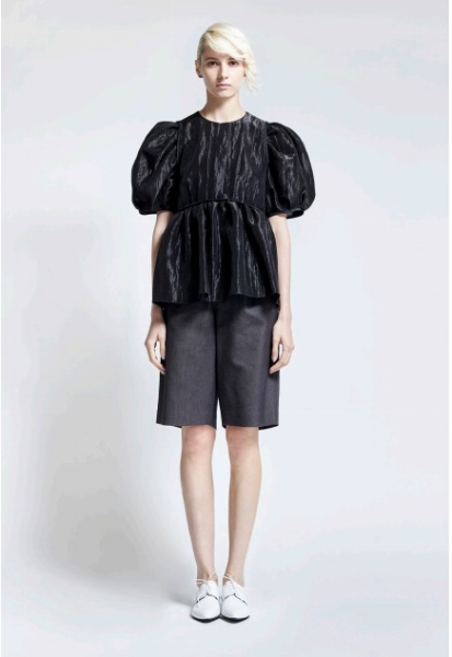 leur logette peal clothe top