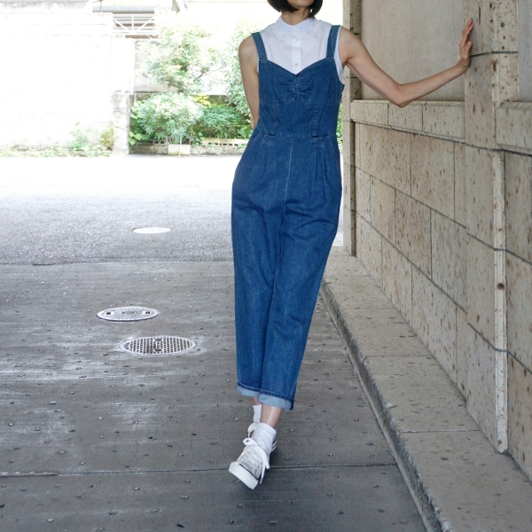 leur_logette-deninm-overalls-vivetta-shirts-