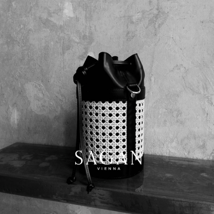 sagan vinenna BUCKET NANO