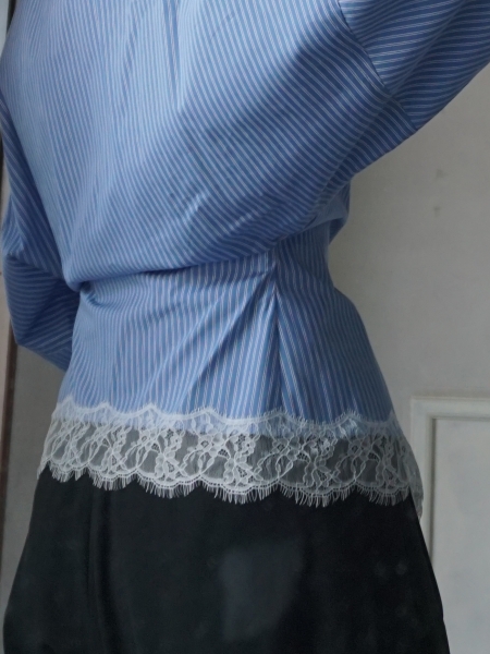 akikoaoki shirts lace